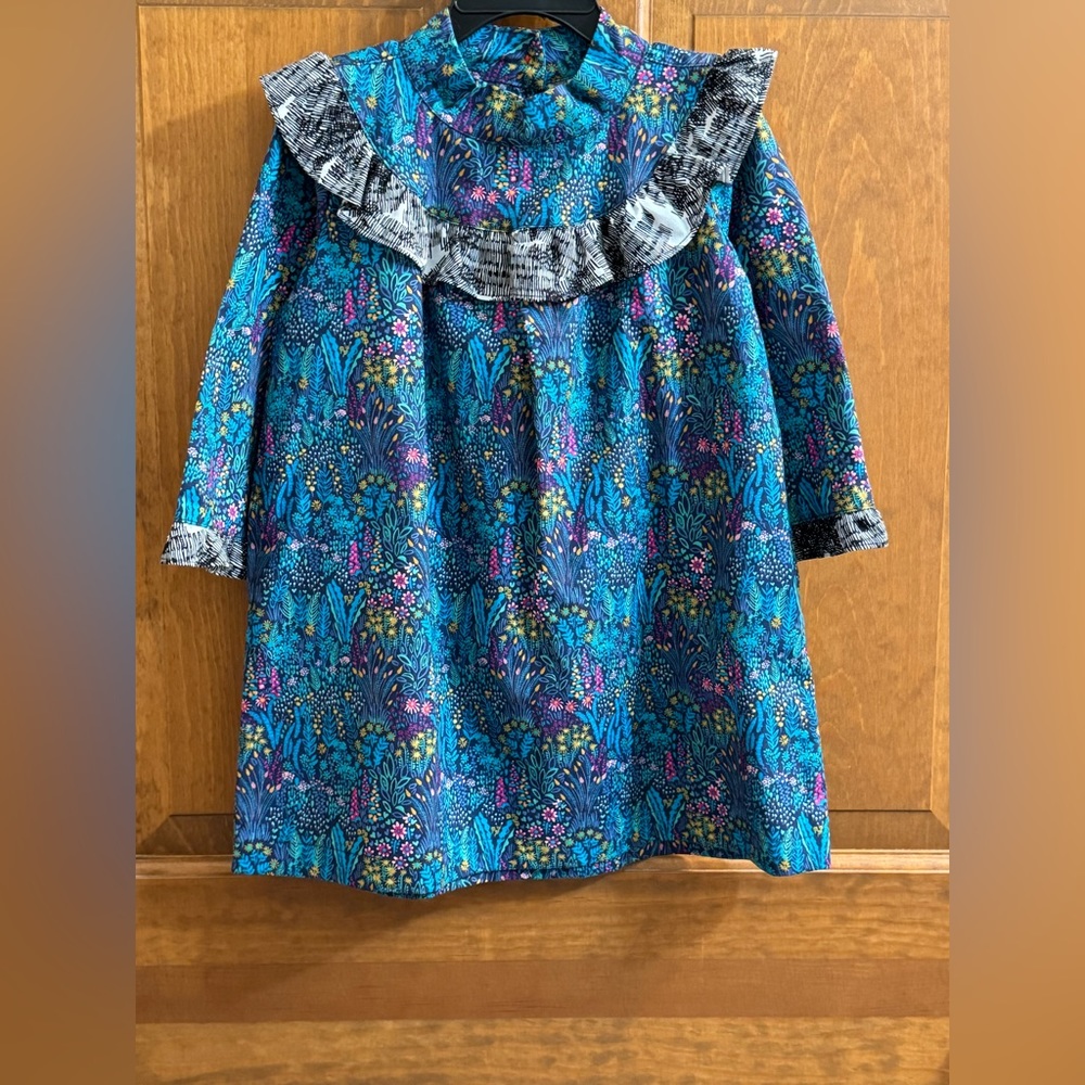 NWOT Size 2-3T Little Moony Handmade Dress in Beautiful Floral Print w/ Ruffle